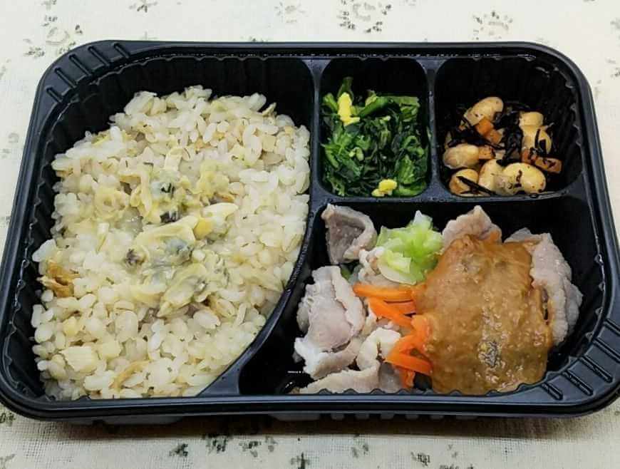 安い宅配弁当ランキング・4位イオントップバリュの冷凍弁当(1)