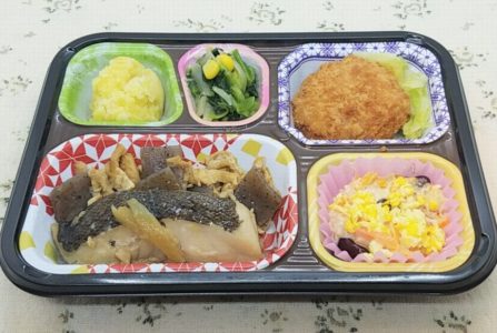 後期高齢者の両親にワタミの宅食の感想を聞いてみた 介護食 減塩食も無料宅配で便利